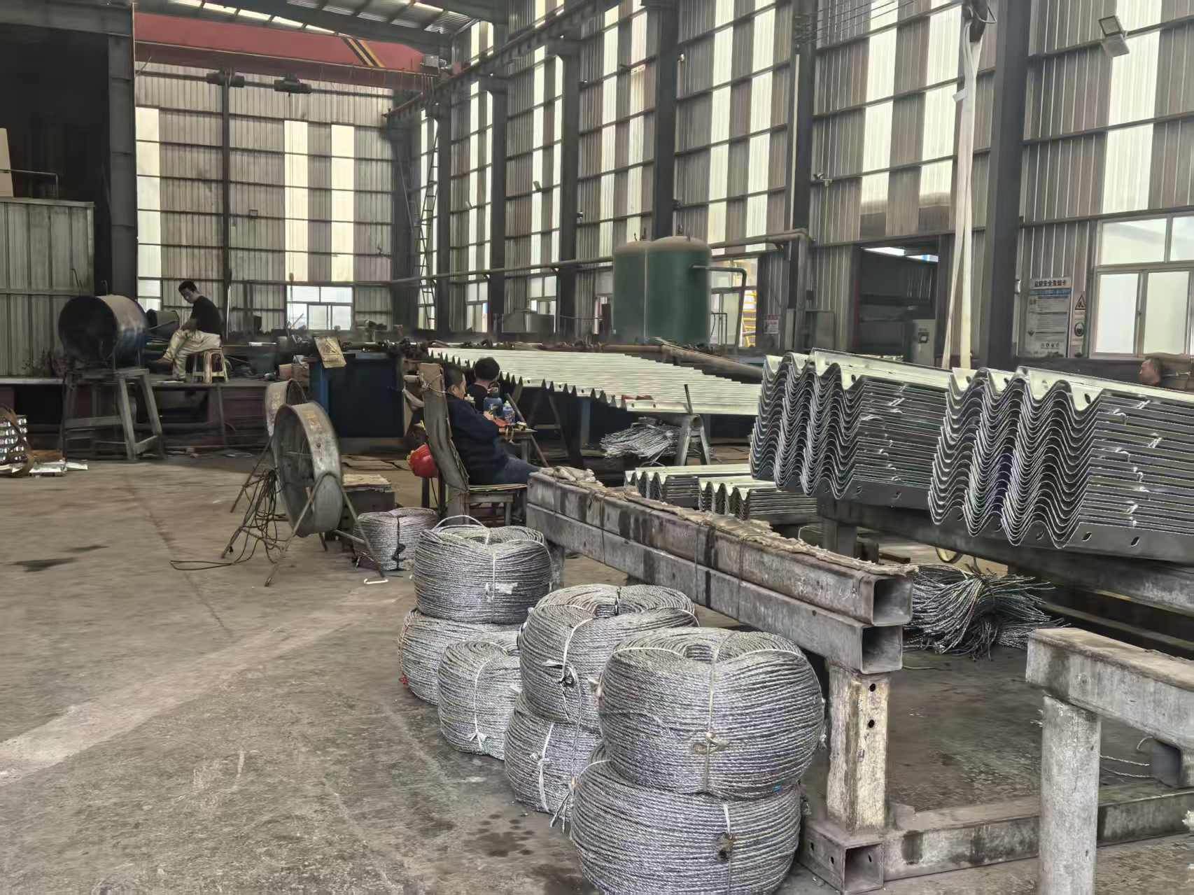 合肥市热镀锌波形护栏三波波形护栏 - 方案